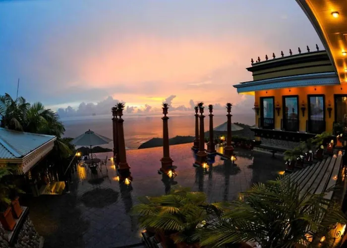 5 star hotel: Hotel Villa Caletas